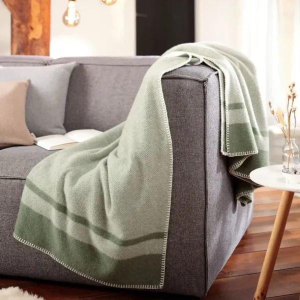 Biederlack Plaids Et Couvre-Lits<Plaid en laine recyclée Stripe Green,